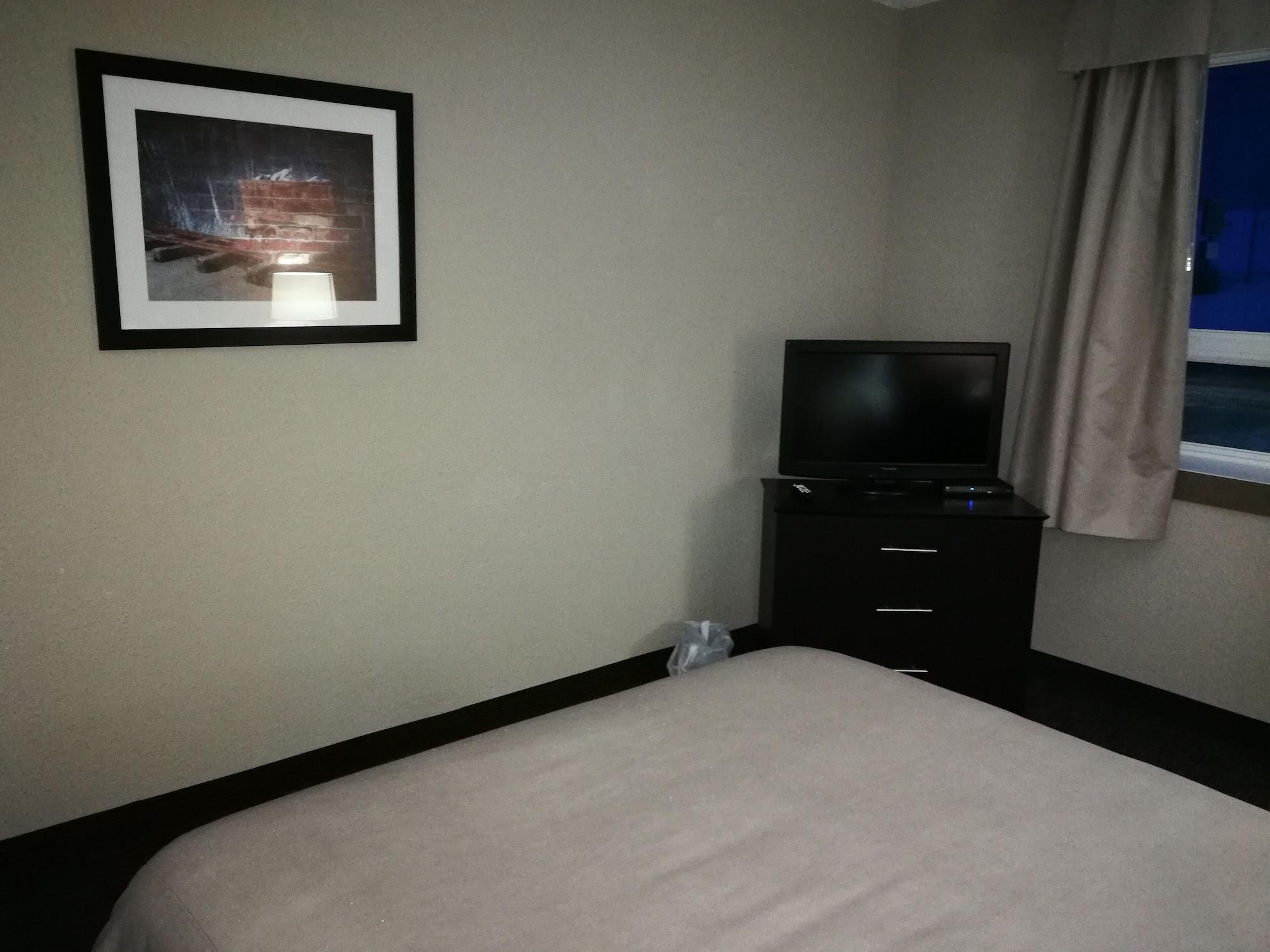 Super 8 By Wyndham Timmins On Hotel Buitenkant foto
