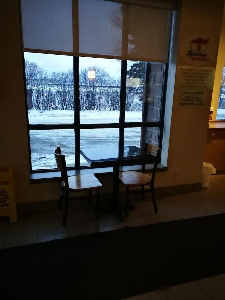 Super 8 By Wyndham Timmins On Hotel Buitenkant foto
