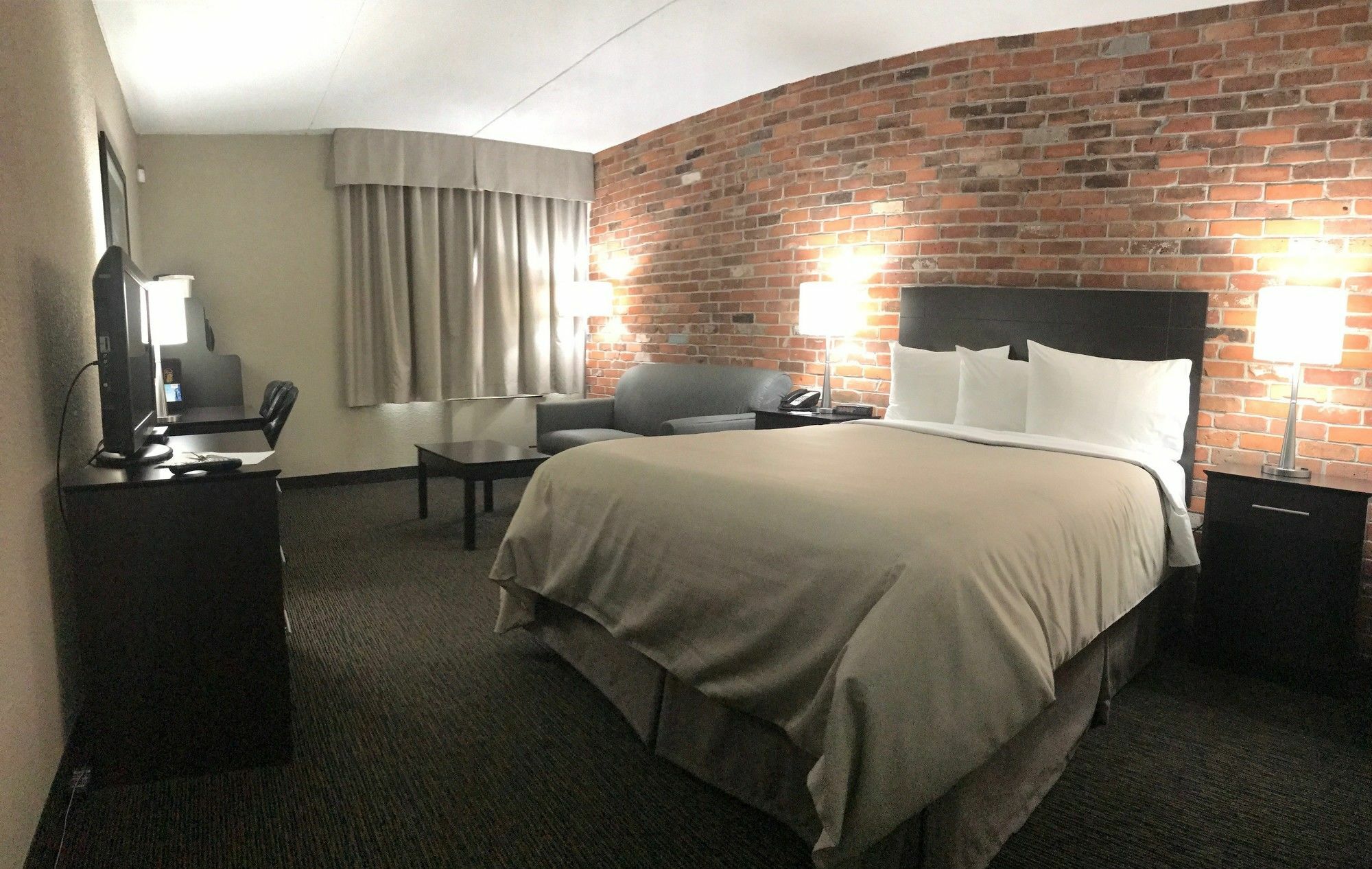 Super 8 By Wyndham Timmins On Hotel Buitenkant foto